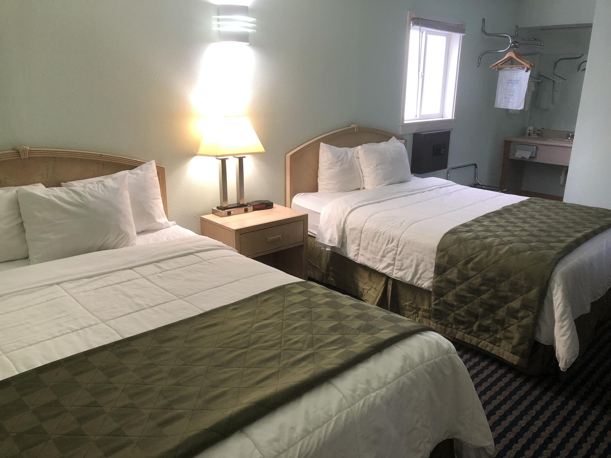 Travelodge By Wyndham Seattle North Of Downtown Bagian luar foto